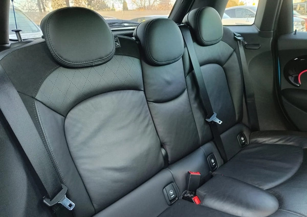 MINI Cooper S cena 84999 przebieg: 47700, rok produkcji 2018 z Proszowice małe 254